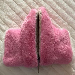 Snoozies! Slippers, pink size Small (5/6) NWT